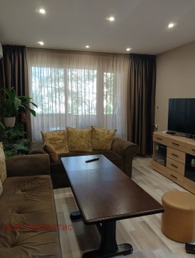 3+ bedroom Osvobozhdenie, Blagoevgrad