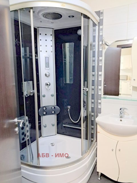 Продава 2-СТАЕН, гр. София, Банишора, снимка 4 - Апартаменти - 54150103