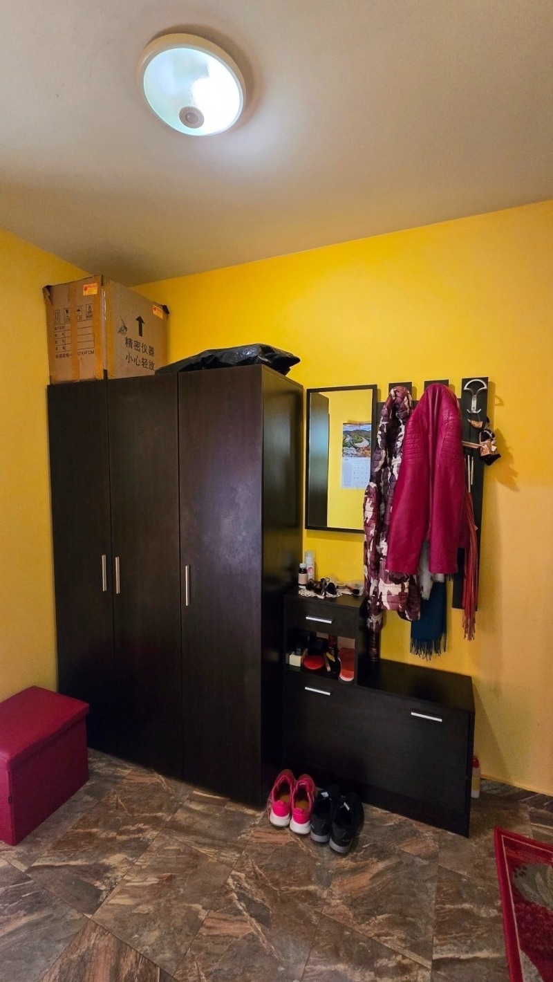 In vendita  2 camere da letto Pernik , Tsentar , 72 mq | 64081072 - Immagine [9]