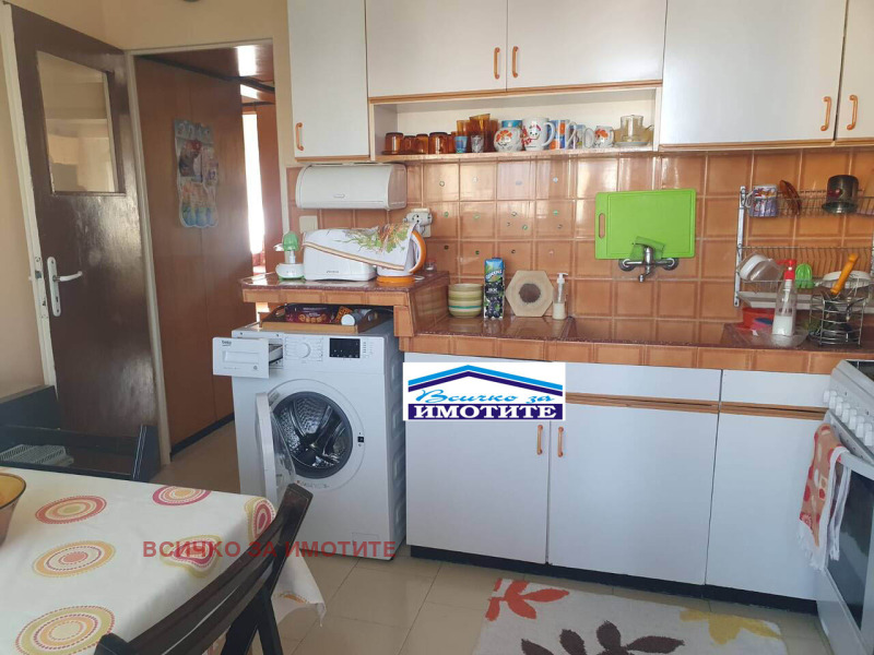 Продава  3-стаен град Русе , Чародейка - Юг , 82 кв.м | 82003747 - изображение [8]