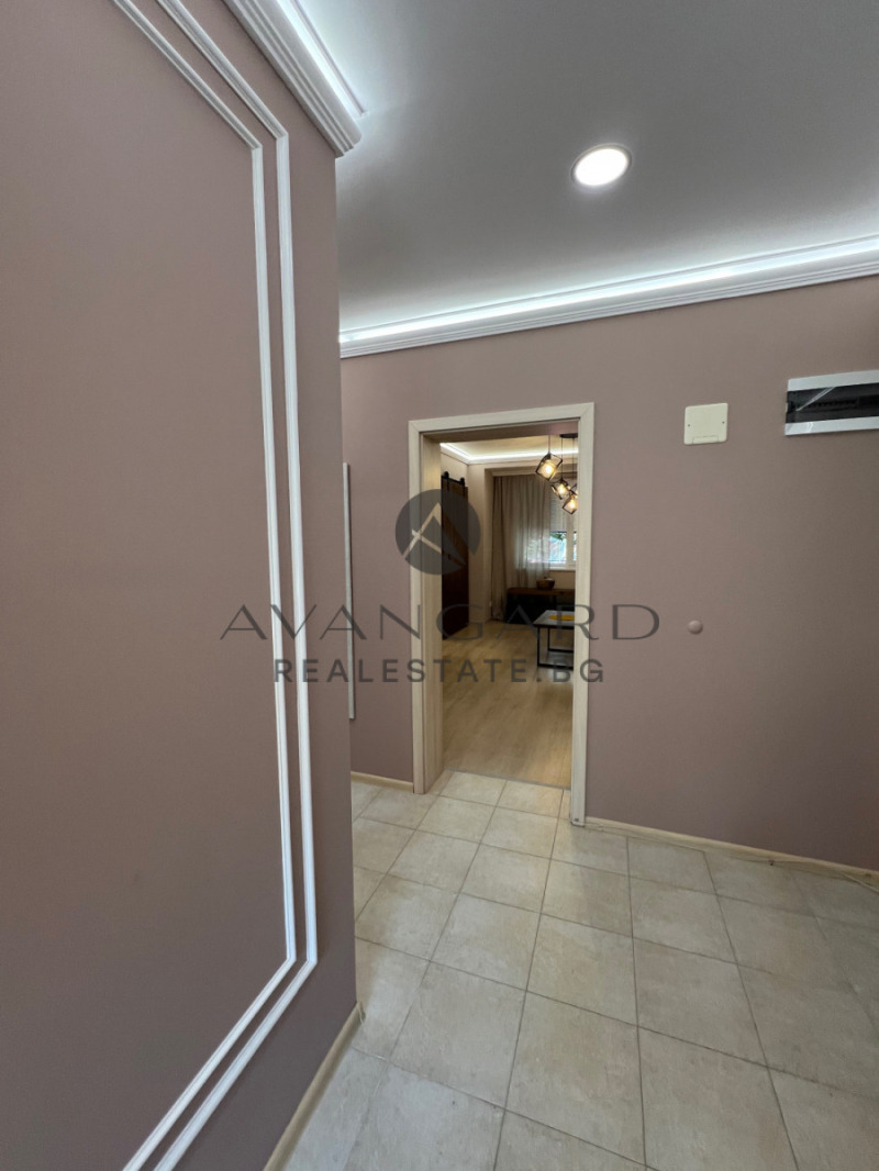 De vânzare  2 dormitoare Plovdiv , Țentâr , 130 mp | 84478758 - imagine [7]