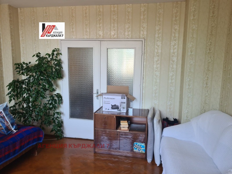 Na sprzedaż  3 sypialnie Kardżali , Centar , 87 mkw | 74760014 - obraz [9]