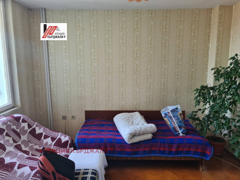 Na sprzedaż  3 sypialnie Kardżali , Centar , 87 mkw | 74760014 - obraz [8]
