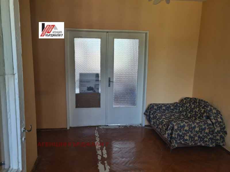 Na sprzedaż  3 sypialnie Kardżali , Centar , 87 mkw | 74760014 - obraz [2]