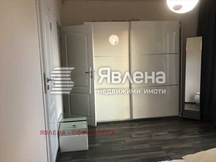 Продава КЪЩА, с. Приселци, област Варна, снимка 11 - Къщи - 48672149