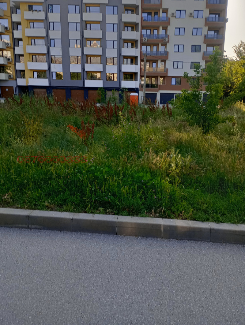 Продава ПАРЦЕЛ, гр. Плевен, Идеален център, снимка 2 - Парцели - 52808497