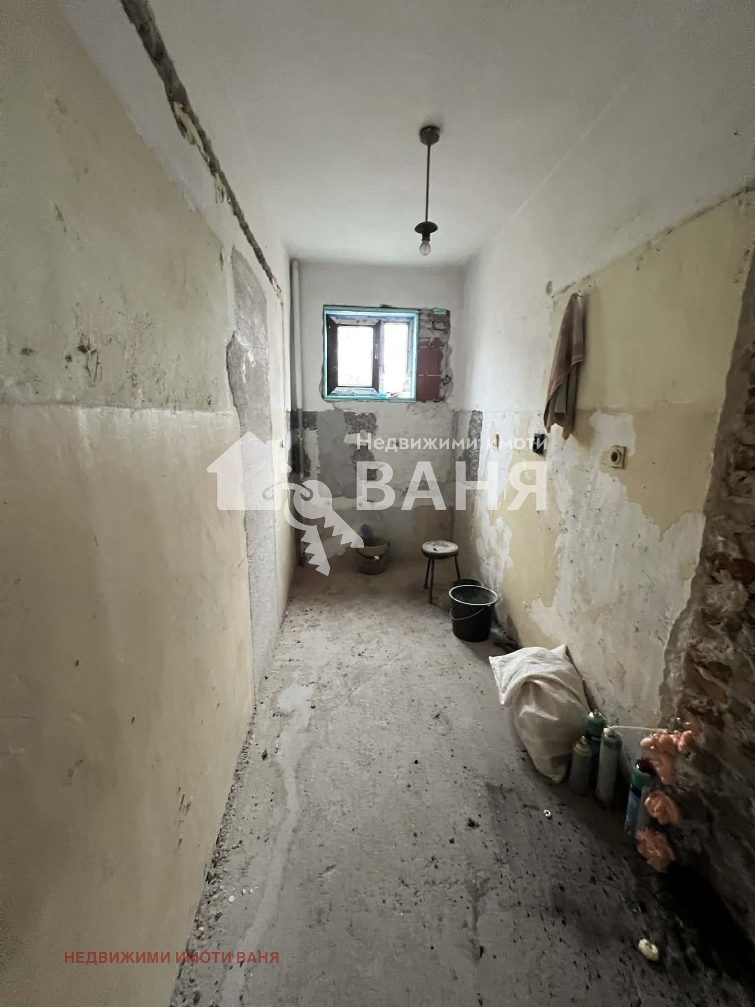 Продава ЕТАЖ ОТ КЪЩА, гр. Карлово, област Пловдив, снимка 6 - Етаж от къща - 53959112