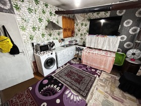 Studio Schitniza, Razgrad 3