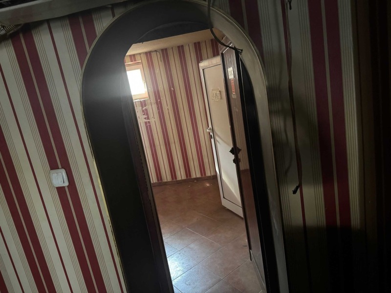 In vendita  Negozio Sofia , Oborishte , 102 mq | 98783119 - Immagine [3]