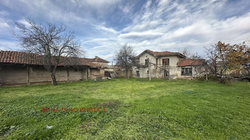 Продава ПАРЦЕЛ, с. Паничери, област Пловдив