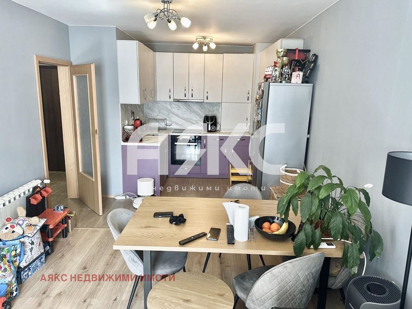 Продава 2-СТАЕН, гр. София, Карпузица, снимка 2 - Апартаменти - 54310425