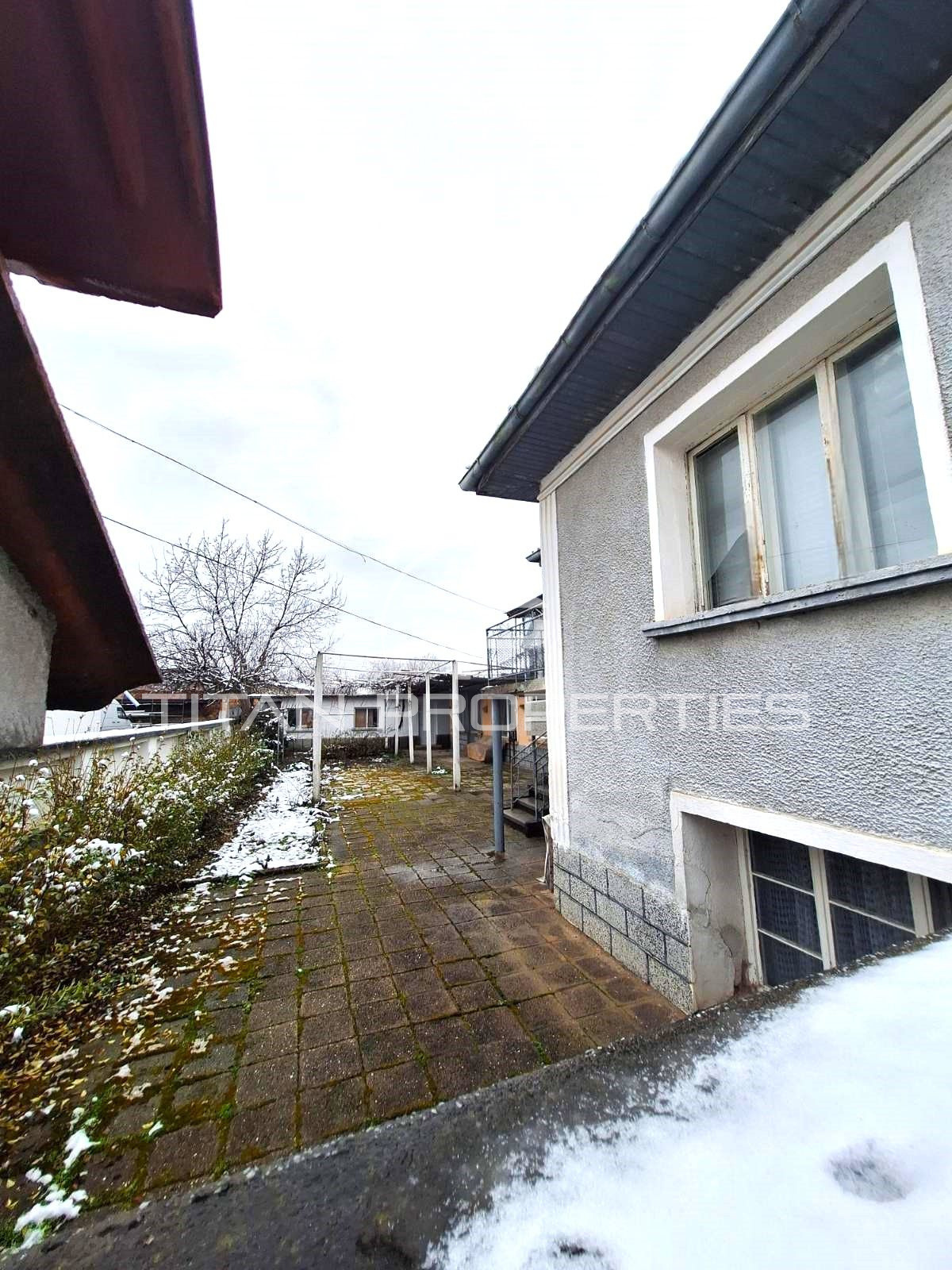 Продава КЪЩА, с. Паничери, област Пловдив, снимка 2 - Къщи - 53440053