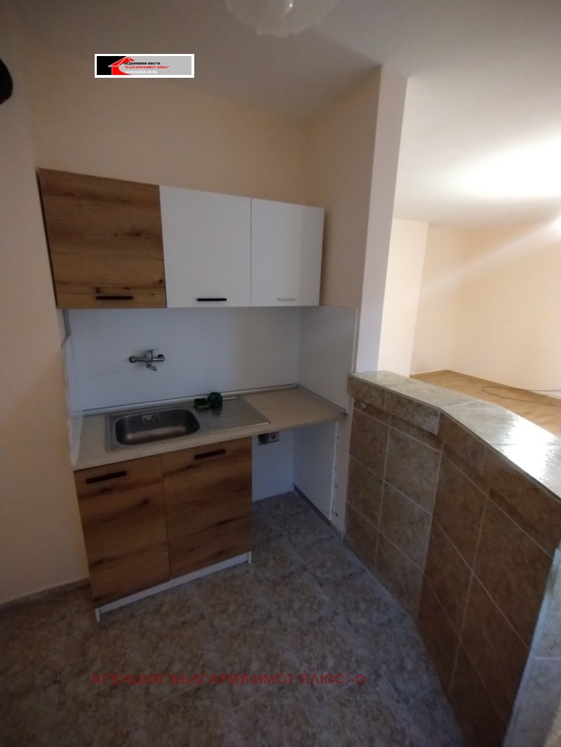 À vendre  1 chambre Sofia , Karpouzitsa , 81 m² | 38543180