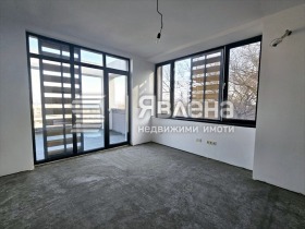 Продава 1-стаен област Добрич с. Кранево - [1] 