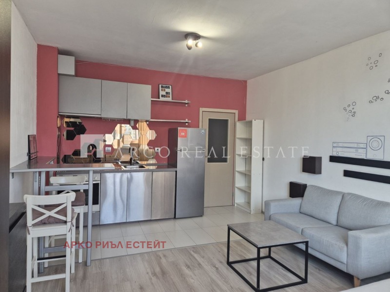Till salu  Studio Sofia , Drujba 2 , 41 kvm | 71450493