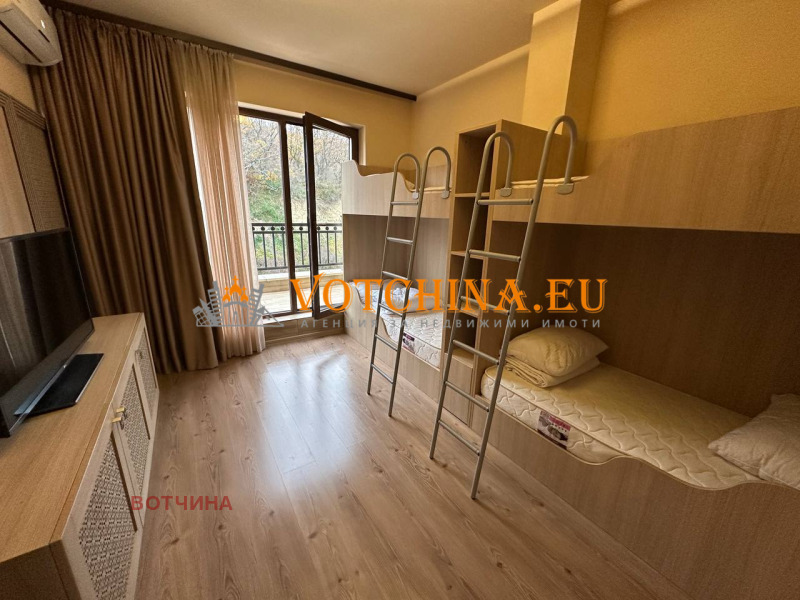 En venta  3 dormitorios Varna , k.k. Zlatni pyasatsi , 215 metros cuadrados | 15115500 - imagen [12]