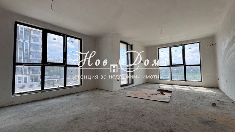 Te koop  3 slaapkamers Plovdiv , Ostromila , 156 m² | 40449068