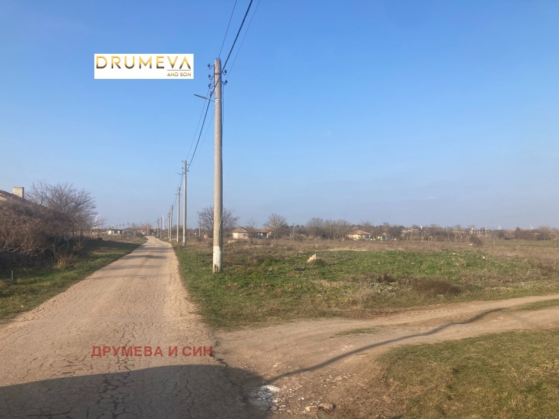 En venta  Trama región Dóbrich , Topola , 3440 metros cuadrados | 70396577 - imagen [7]
