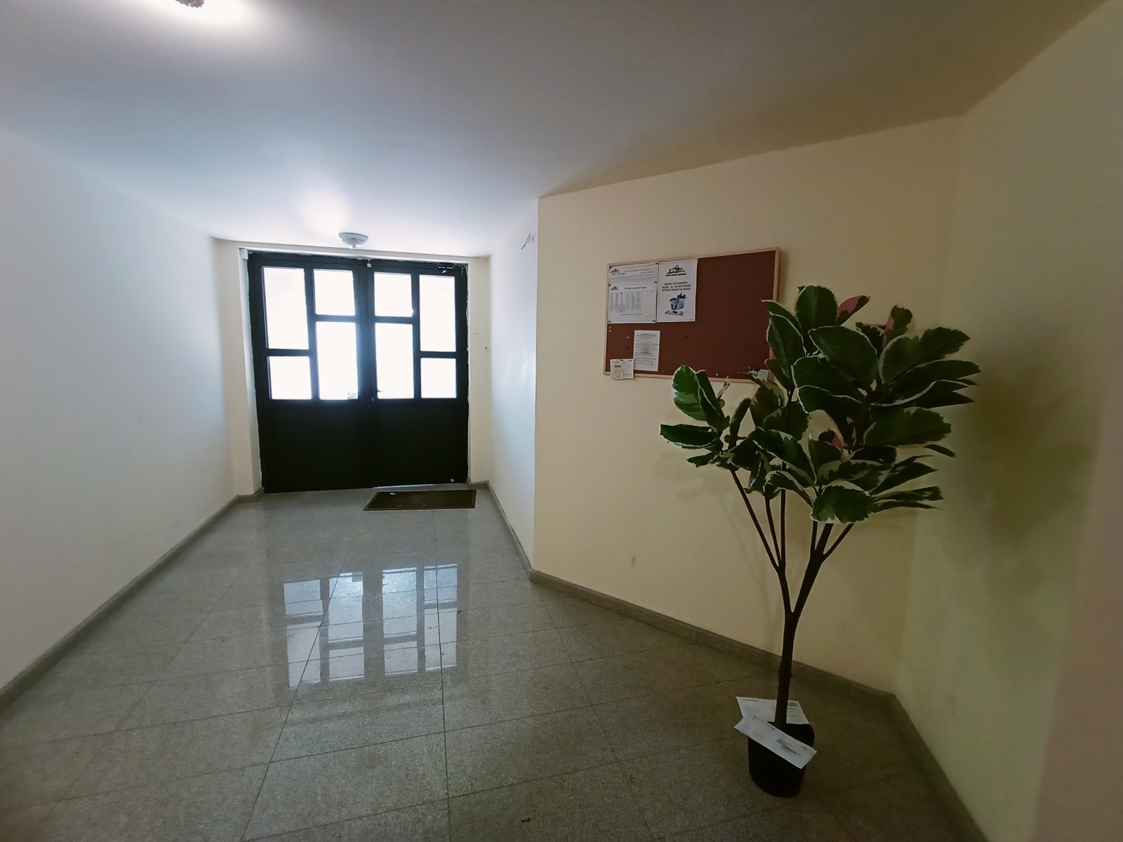 Продава 3-СТАЕН, гр. Варна, Център, снимка 5 - Апартаменти - 53895002