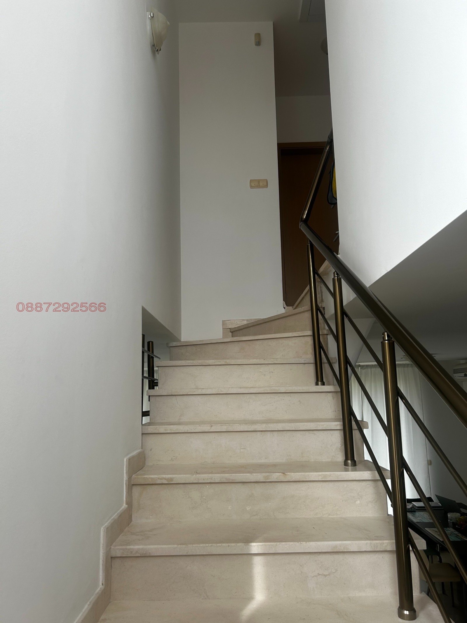 Продава КЪЩА, гр. Балчик, област Добрич, снимка 4 - Къщи - 56641437