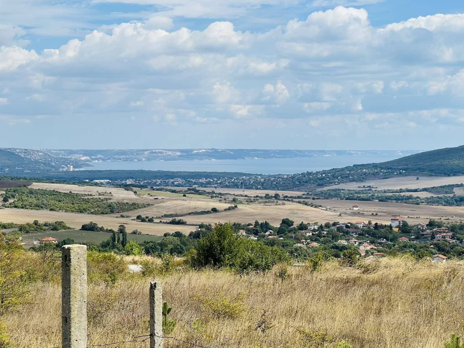 Продава ПАРЦЕЛ, с. Осеново, област Варна