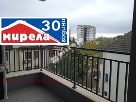 2-стаен град Варна, Бриз 8