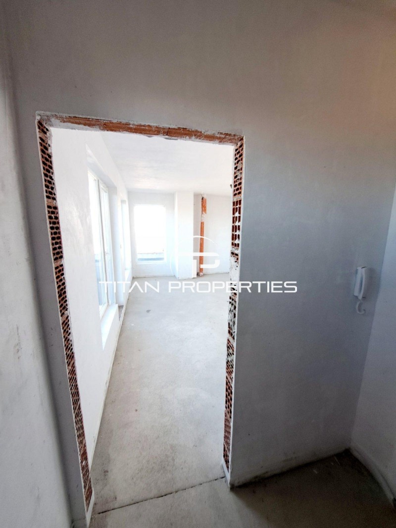 En venta  Estudio Plovdiv , Yuzhen , 88 metros cuadrados | 44072538 - imagen [4]