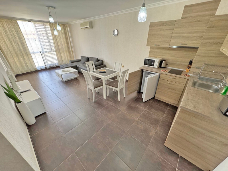 Продава  2-стаен, област Бургас, гр. Свети Влас •  126 000 EUR • ID 90670688 — holmes.bg - [1] 