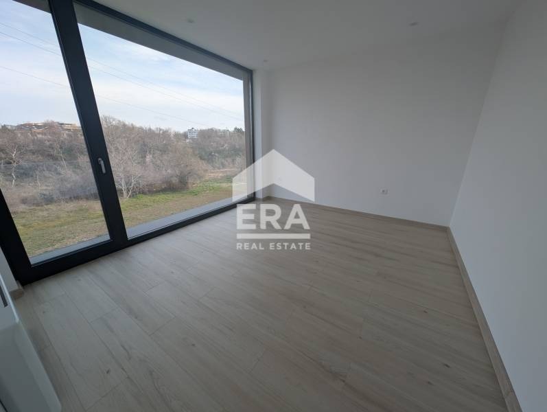 Продава 3-СТАЕН, гр. Шумен, Пазара, снимка 2 - Апартаменти - 53886921