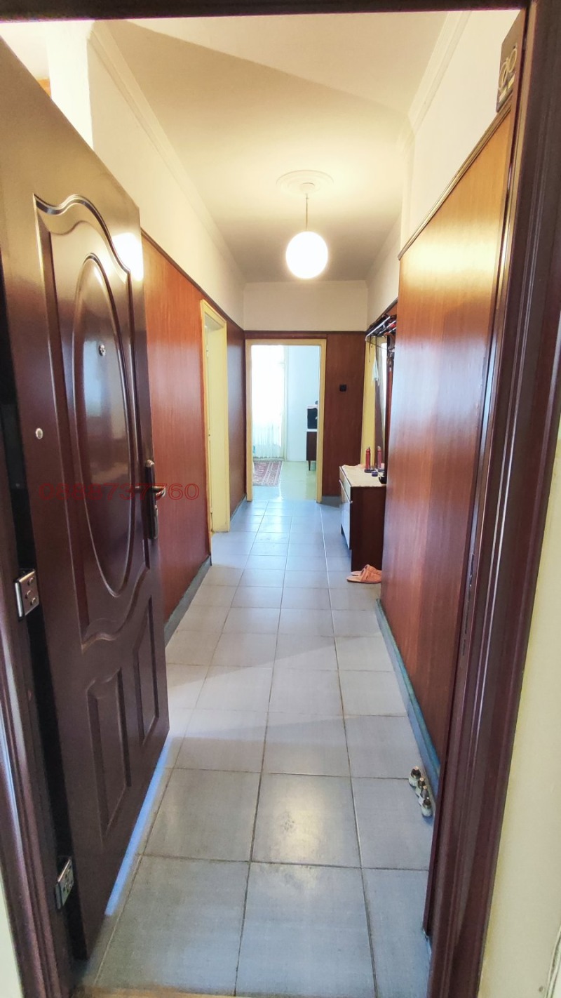 Продава 4-СТАЕН, гр. Стара Загора, Три чучура - център