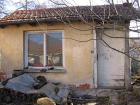Продажба на имоти в гр. Троян, област Ловеч — страница 5 - изображение 5 