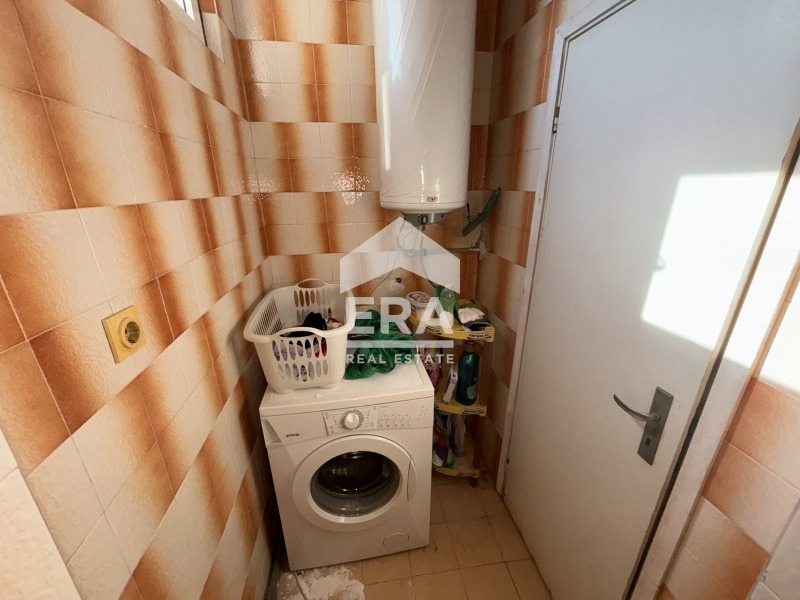 Продава КЪЩА, гр. Димитровград, област Хасково, снимка 17 - Къщи - 56020948