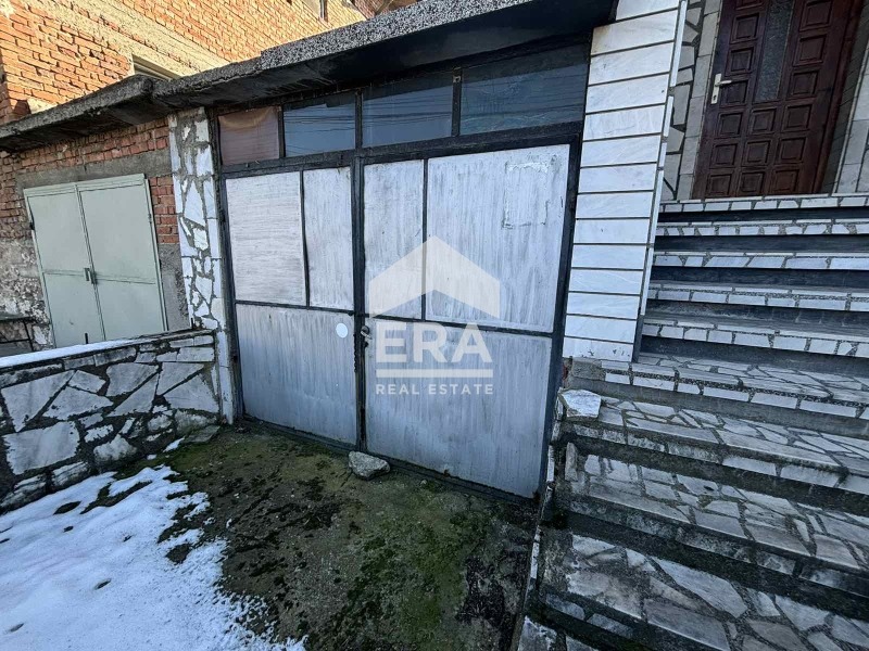 Продава КЪЩА, гр. Димитровград, област Хасково, снимка 11 - Къщи - 56020948