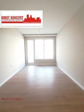 Продажба на едностайни апартаменти в град Пловдив — страница 10 - изображение 1 