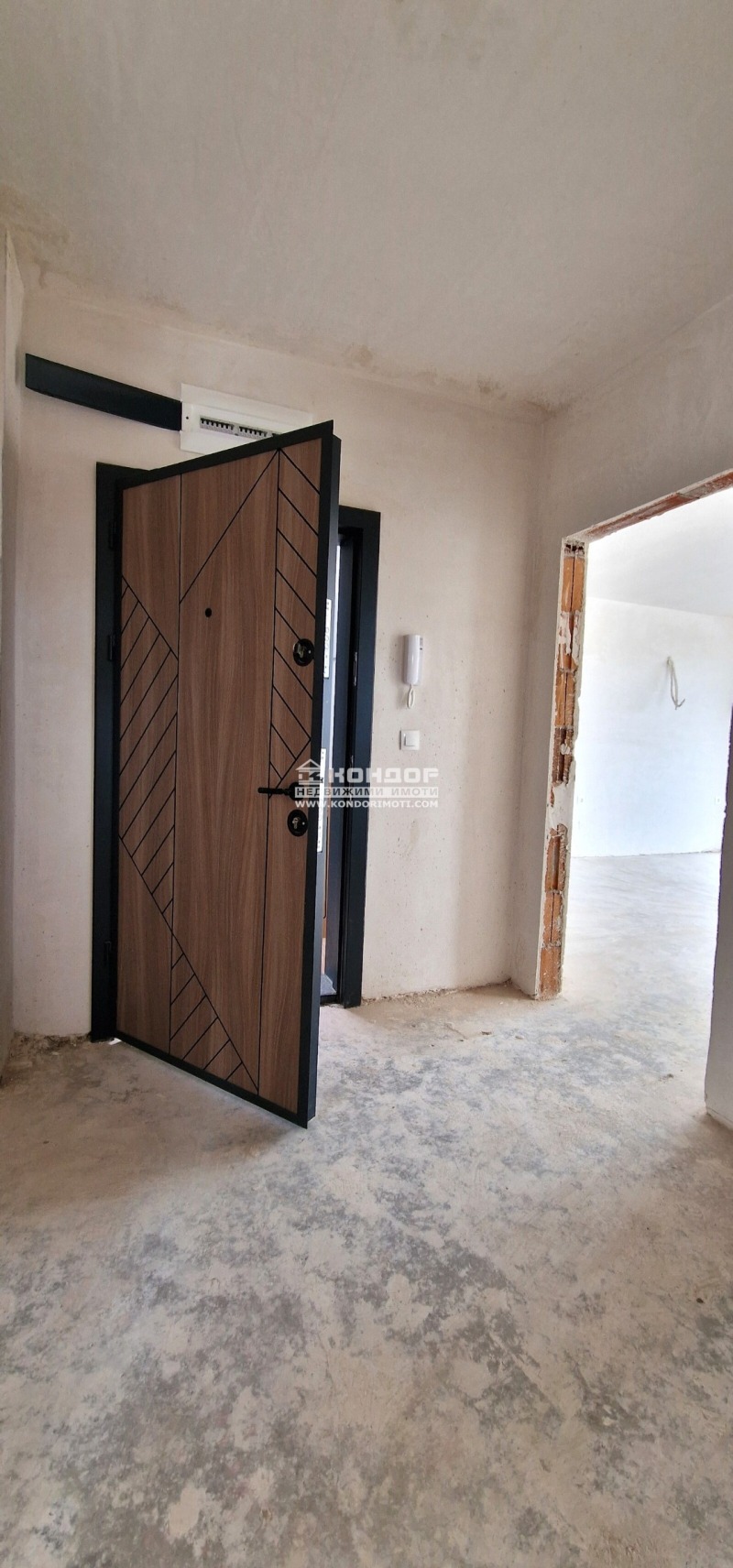 À venda  1 quarto Plovdiv , Ostromila , 97 m² | 73817178 - imagem [2]