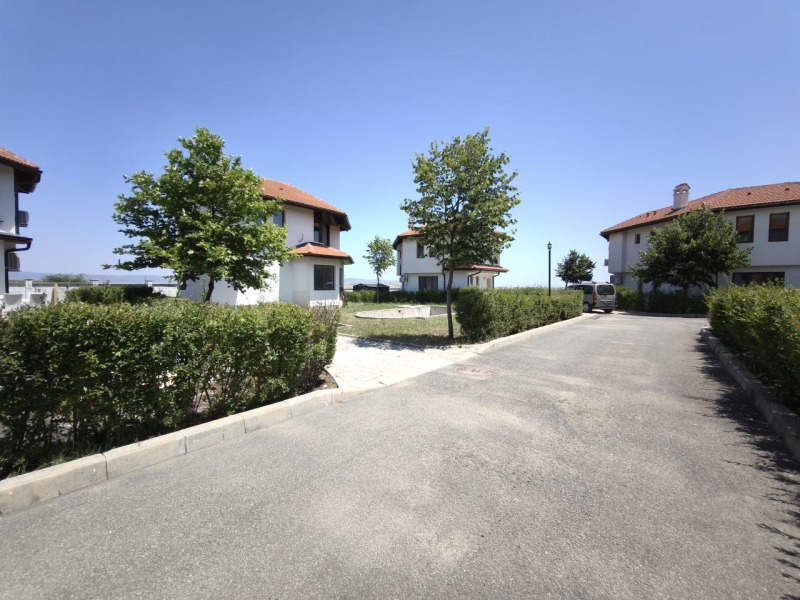 Продава КЪЩА, гр. Ахелой, област Бургас, снимка 11 - Къщи - 52712264