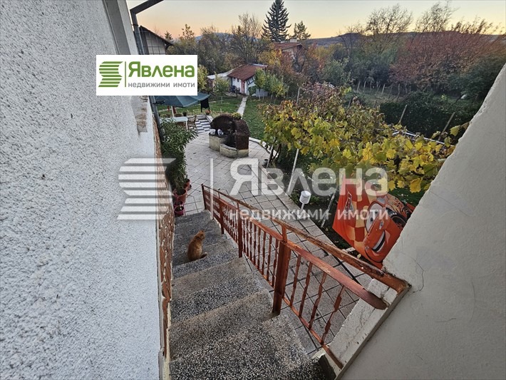 Продава КЪЩА, с. Безден, област София област, снимка 16 - Къщи - 52727086