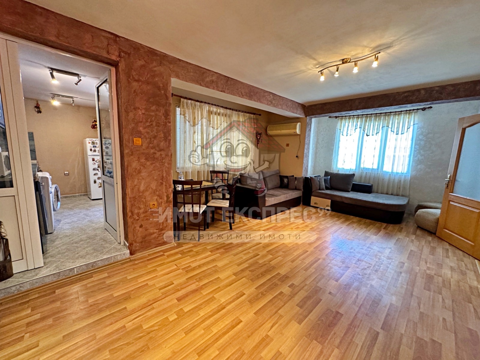 Продава ЕТАЖ ОТ КЪЩА, гр. Асеновград, област Пловдив, снимка 4 - Етаж от къща - 55788837