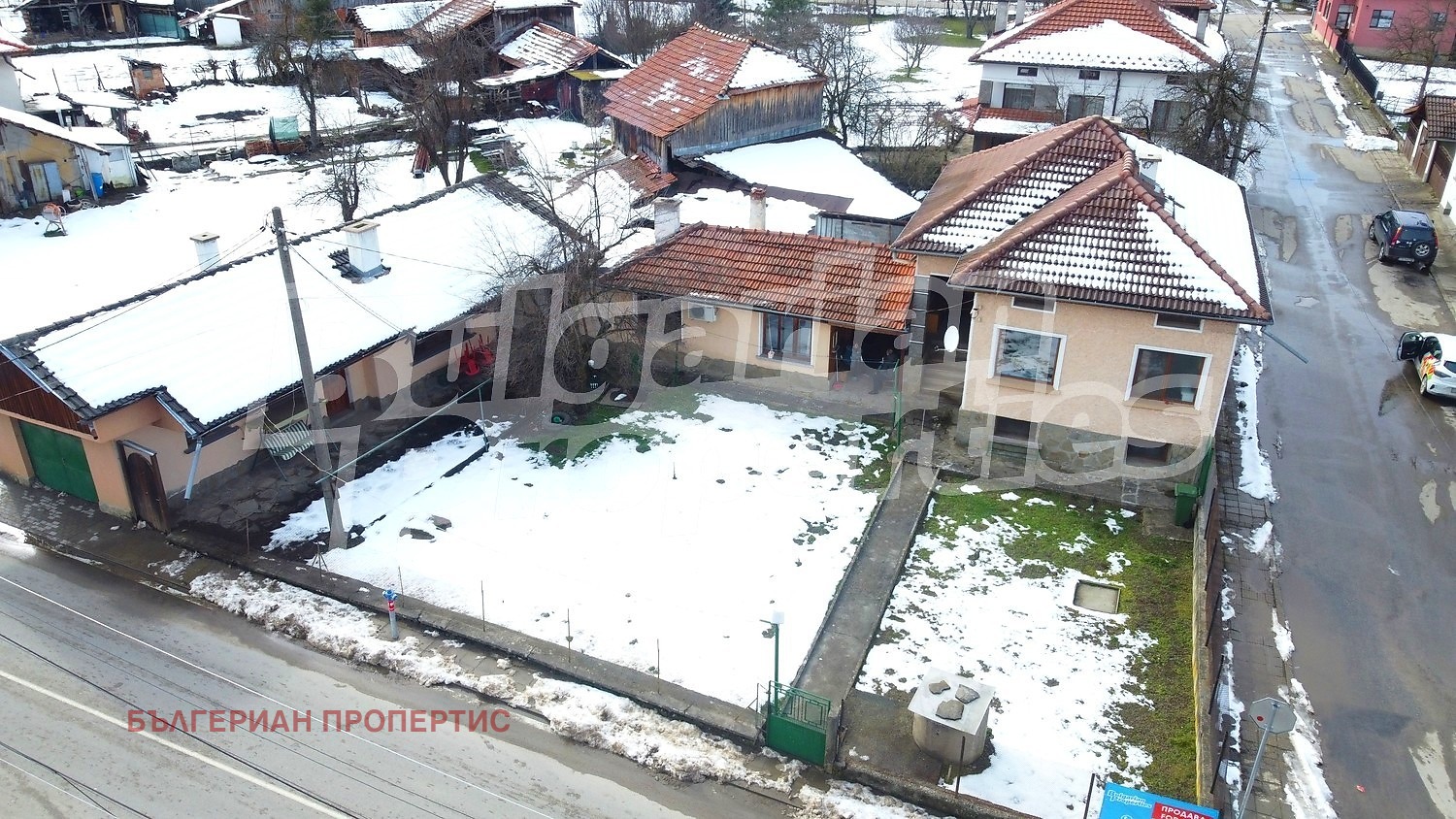 Продава КЪЩА, гр. Априлци, област Ловеч, снимка 10 - Къщи - 53643509