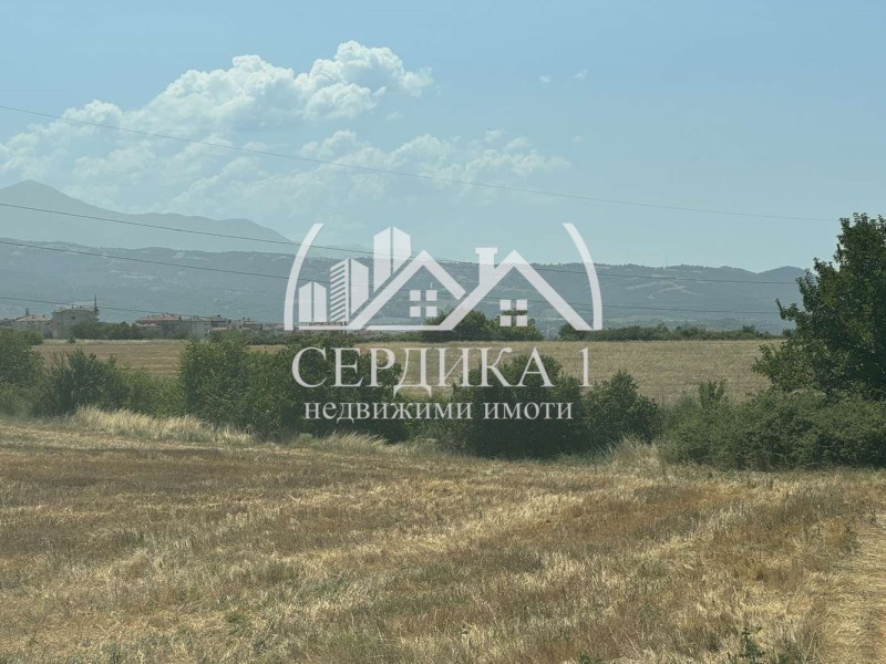 Продава ЗЕМЕДЕЛСКА ЗЕМЯ в област Благоевград, с. Рилци - 27 дка / 540 000 € » 1 056 148.20 лв., СЕРДИКА 1 НЕДВИЖИМИ ИМОТИ