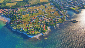 Plott Lozenets, region Burgas 1
