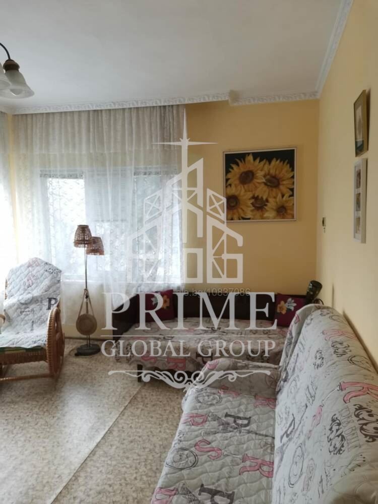 Продава КЪЩА, гр. Айтос, област Бургас, снимка 8 - Къщи - 55186823
