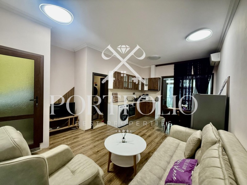 Продава КЪЩА в град Бургас, Сарафово - 100 кв.м / 222 000 € » 434 194.26 лв., ПОРТФОЛИО БЕСТ ПРОПЪРТИС