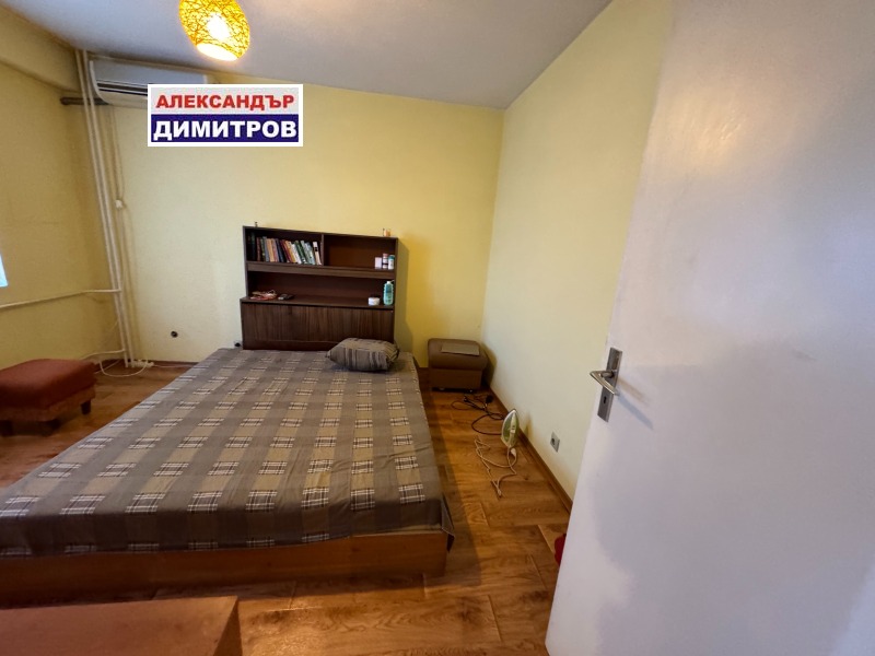 Na prodej  1 ložnice Ruse , Vazraždane , 62 m2 | 47441858 - obraz [8]