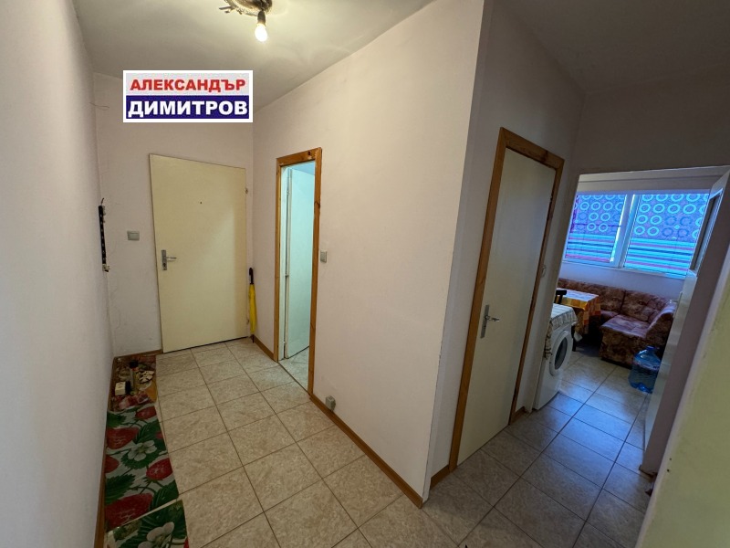 Na prodej  1 ložnice Ruse , Vazraždane , 62 m2 | 47441858 - obraz [12]