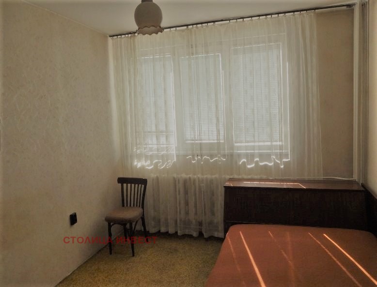 En venta  1 dormitorio Ruse , Zdravets , 68 metros cuadrados | 64673732