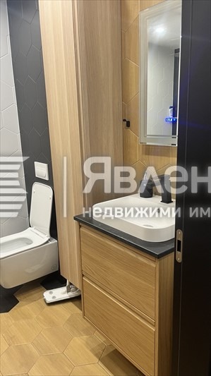 In vendita  1 camera da letto Varna , k.k. Sv.Sv. Konstantin i Elena , 68 mq | 64800090 - Immagine [5]