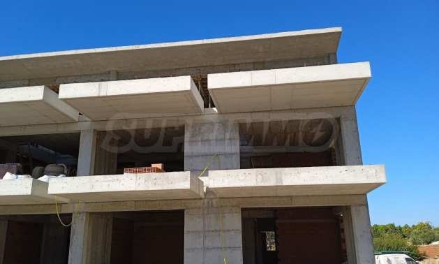 Продава КЪЩА, Извън страната, област Извън страната, снимка 2 - Къщи - 51238844