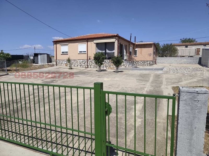 Продава КЪЩА, Извън страната, област Извън страната