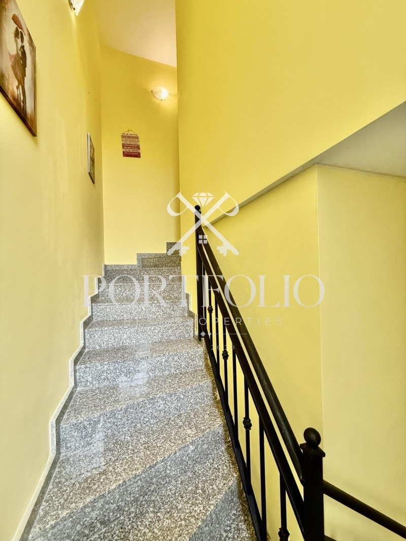 Продава КЪЩА, гр. Бургас, Сарафово, снимка 8 - Къщи - 52704899